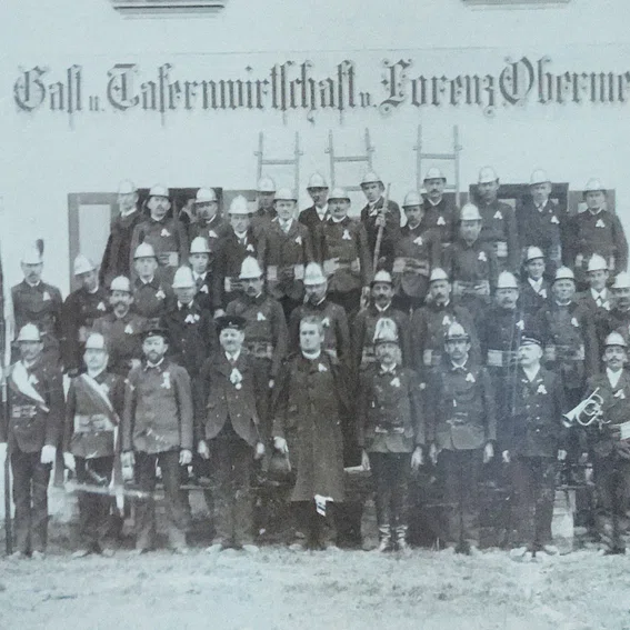 Mitglieder der FFW Allershausen 1902.jpg