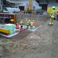 image2.jpg